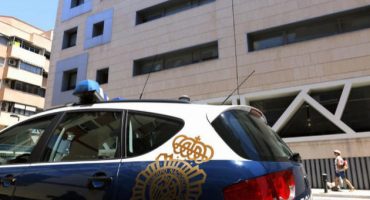 pareja detenida