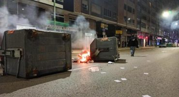 dos contenedores