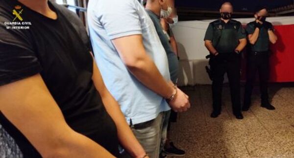Policia detiene