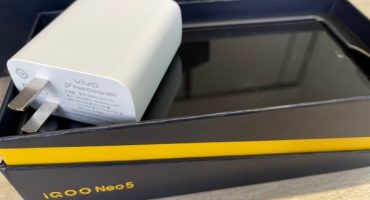 iQOO Neo 5