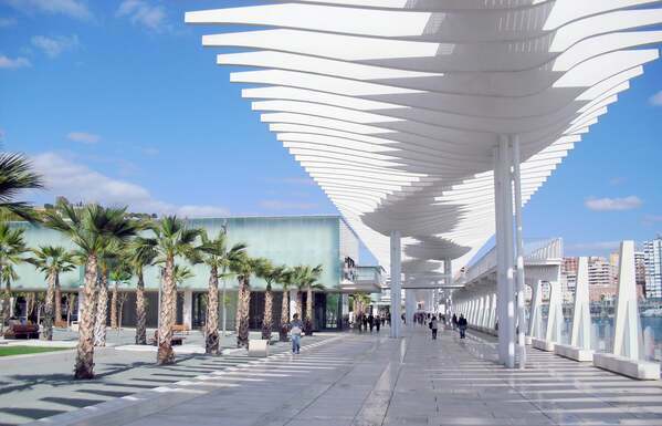 Muelle Uno