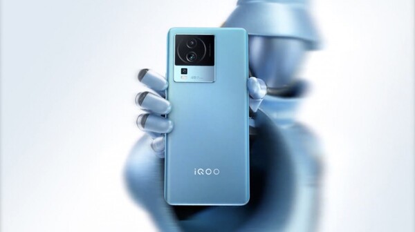 iQOO 8