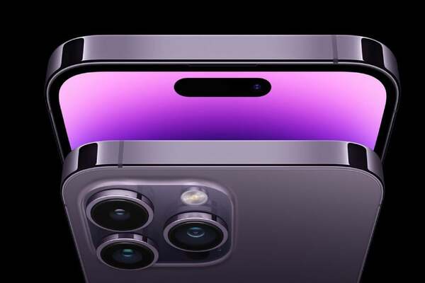 iPhone 15 Apple