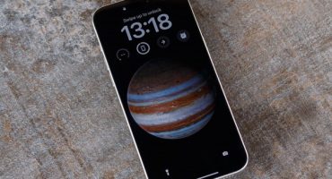 iPhone 16-1