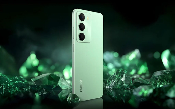 realme v70